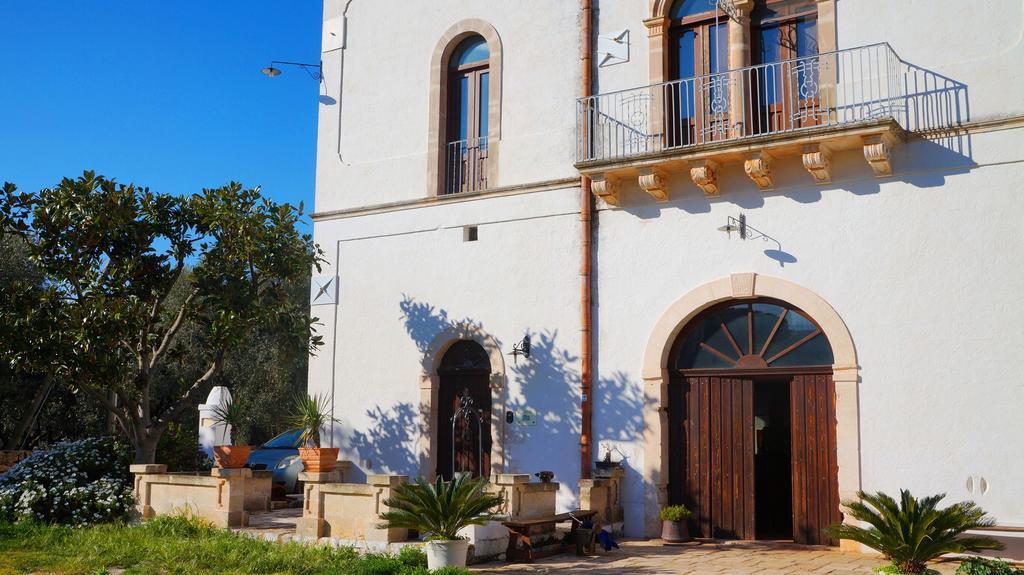 Antica Masseria Carparelli Pensionat Ostuni Exteriör bild