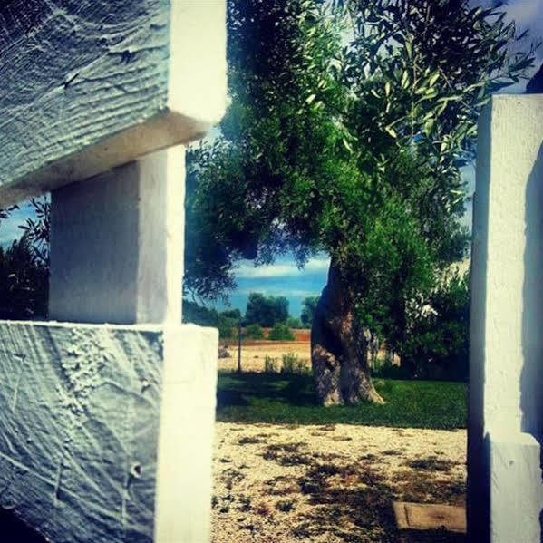 Antica Masseria Carparelli Pensionat Ostuni Exteriör bild