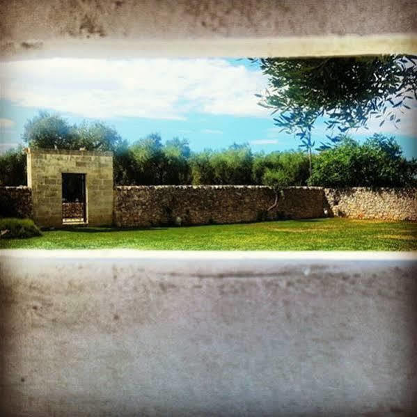 Antica Masseria Carparelli Pensionat Ostuni Exteriör bild